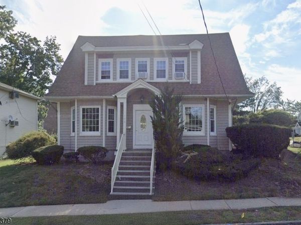 106 Clarendon Pl, Hackensack, NJ 07601