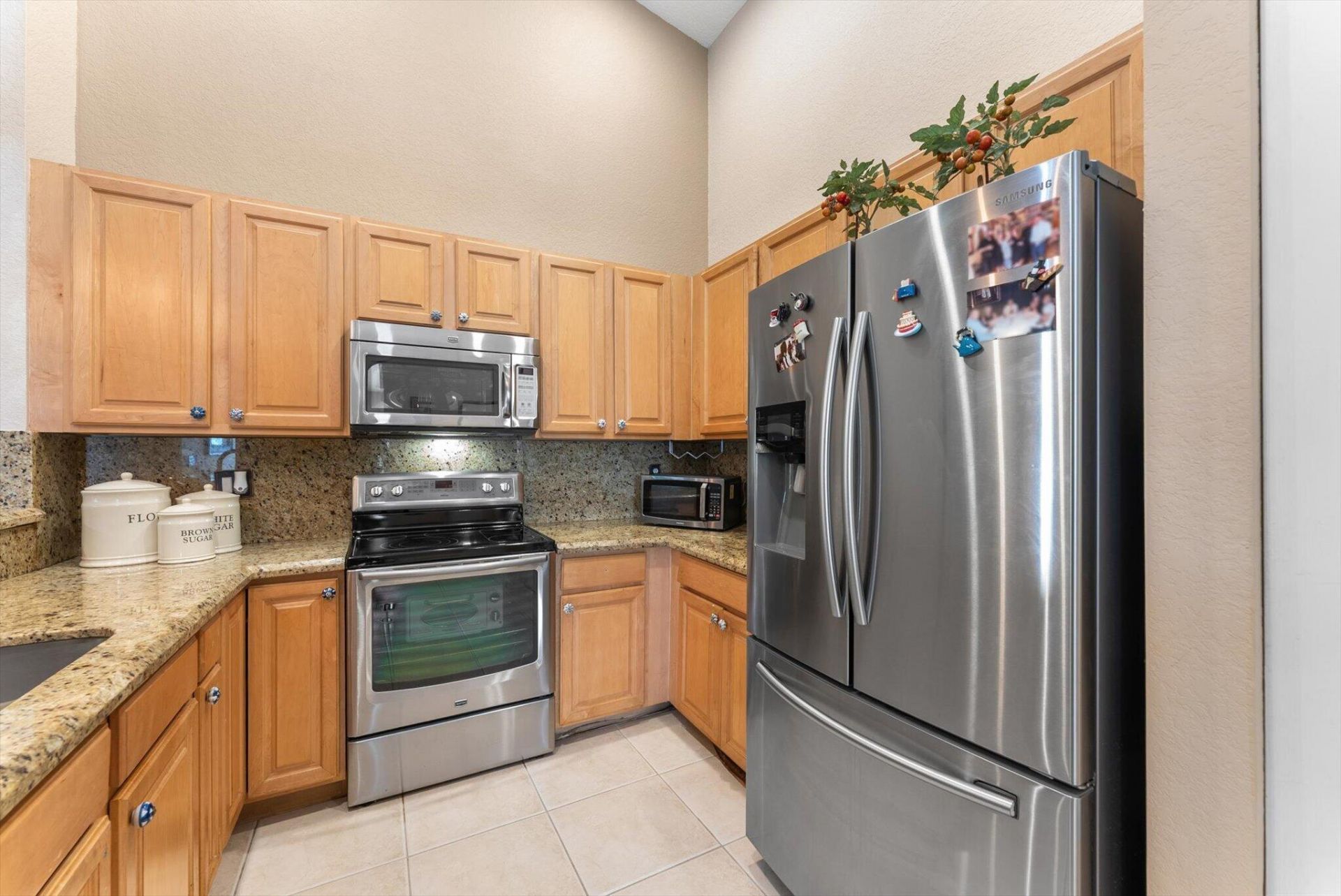 392 W Coral Trace Circle, Delray Beach, FL 33445 Photo