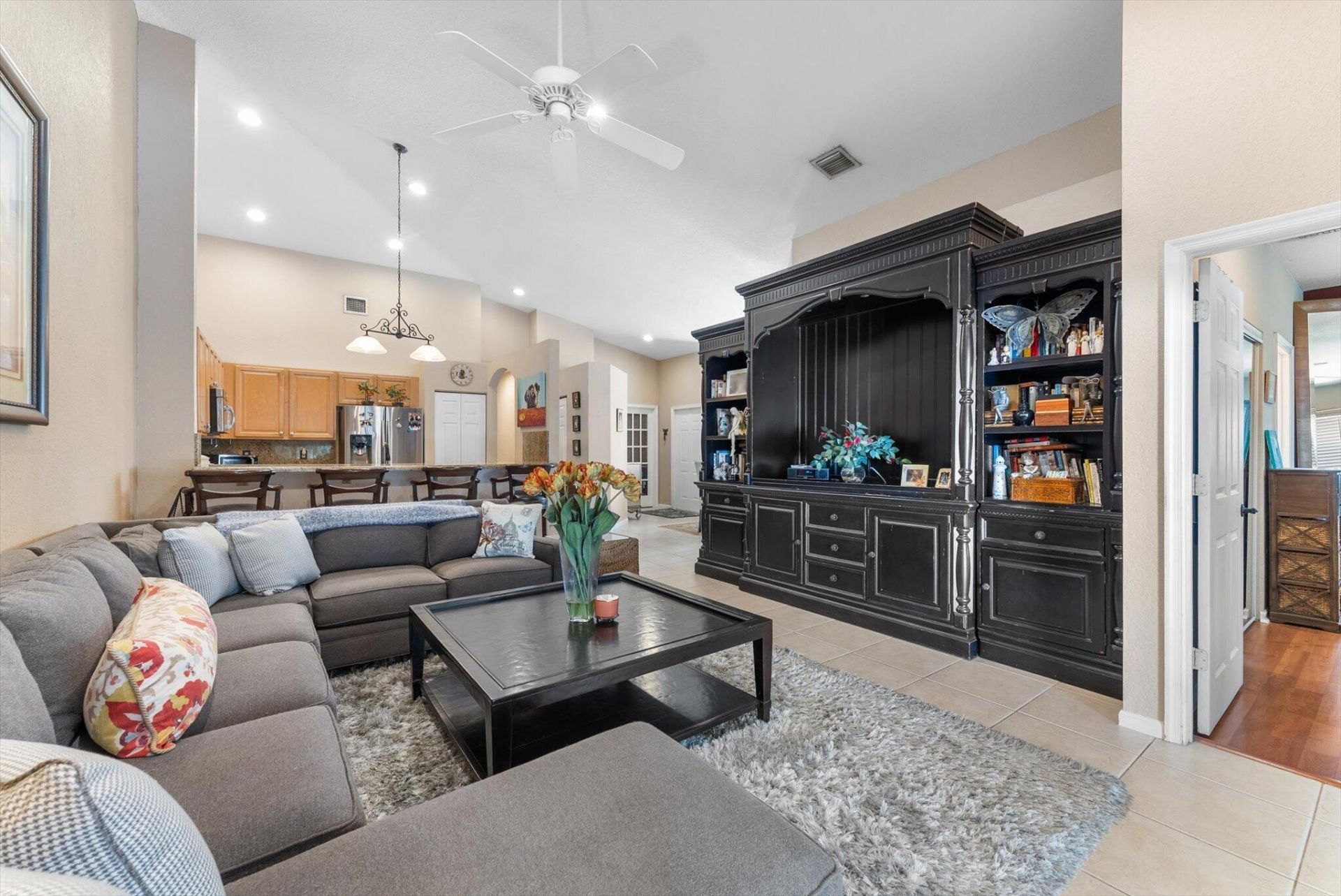 392 W Coral Trace Circle, Delray Beach, FL 33445 Photo