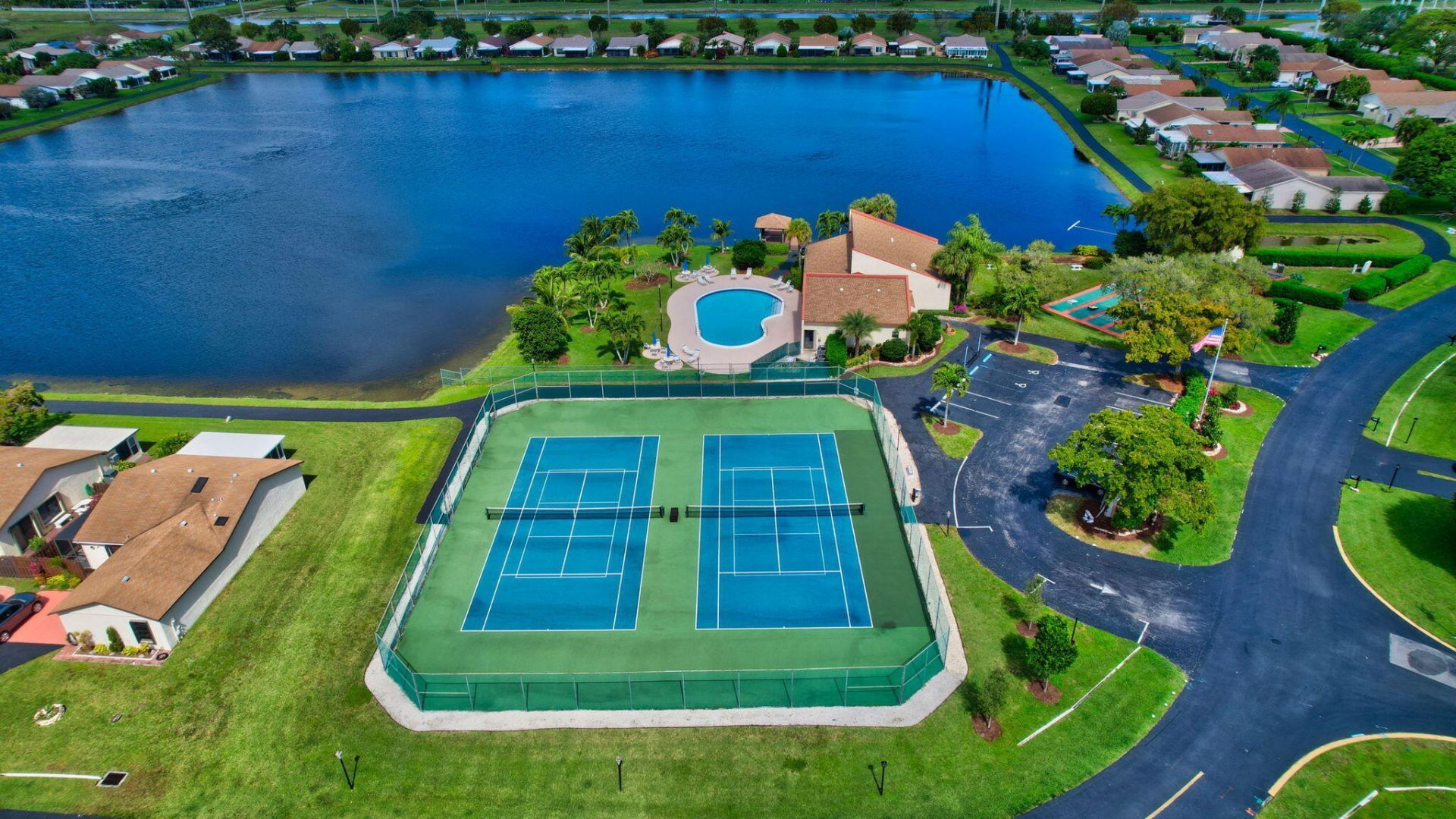 5198 Mirror Lakes Boulevard, Boynton Beach, FL 33472 Photo