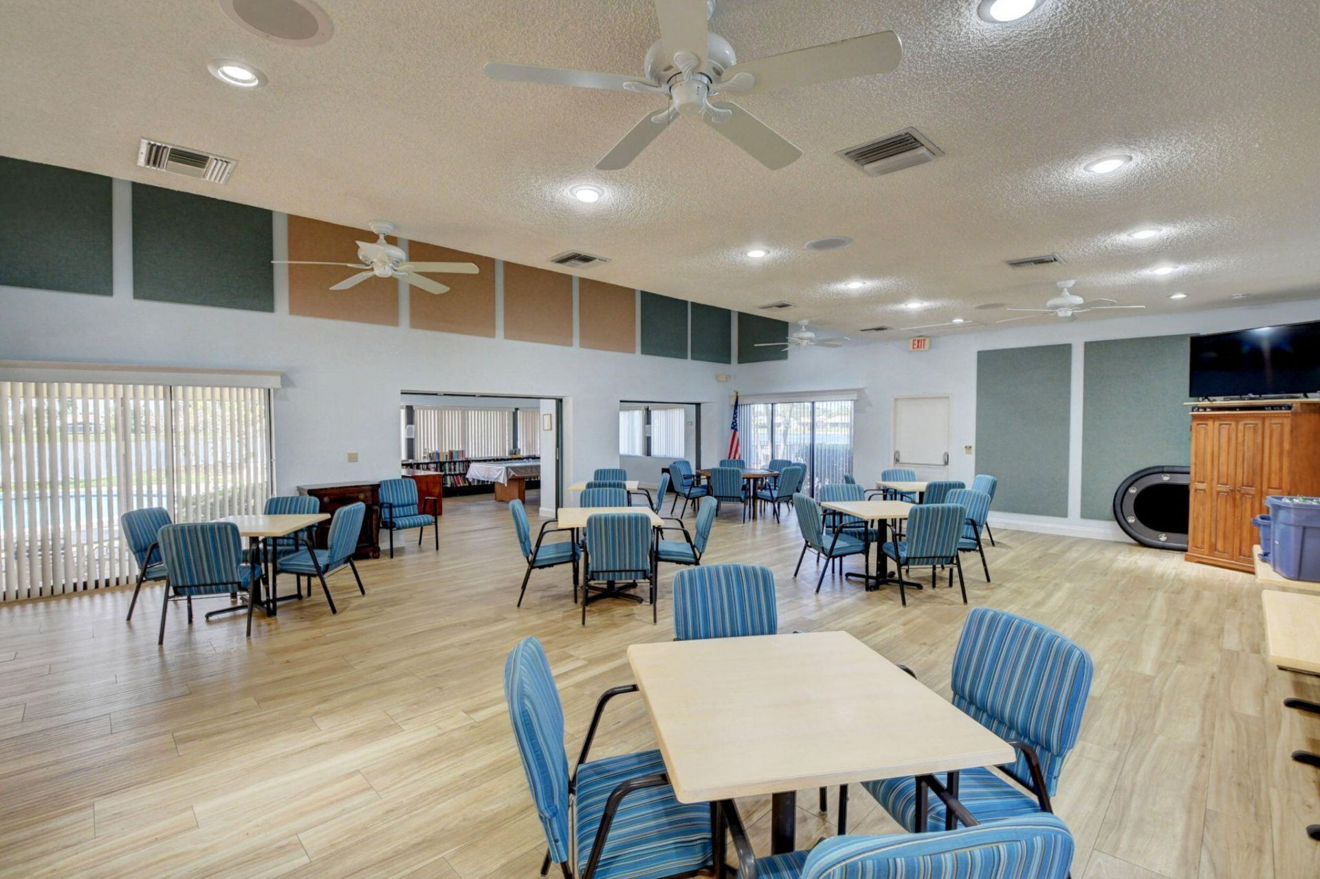 5198 Mirror Lakes Boulevard, Boynton Beach, FL 33472 Photo