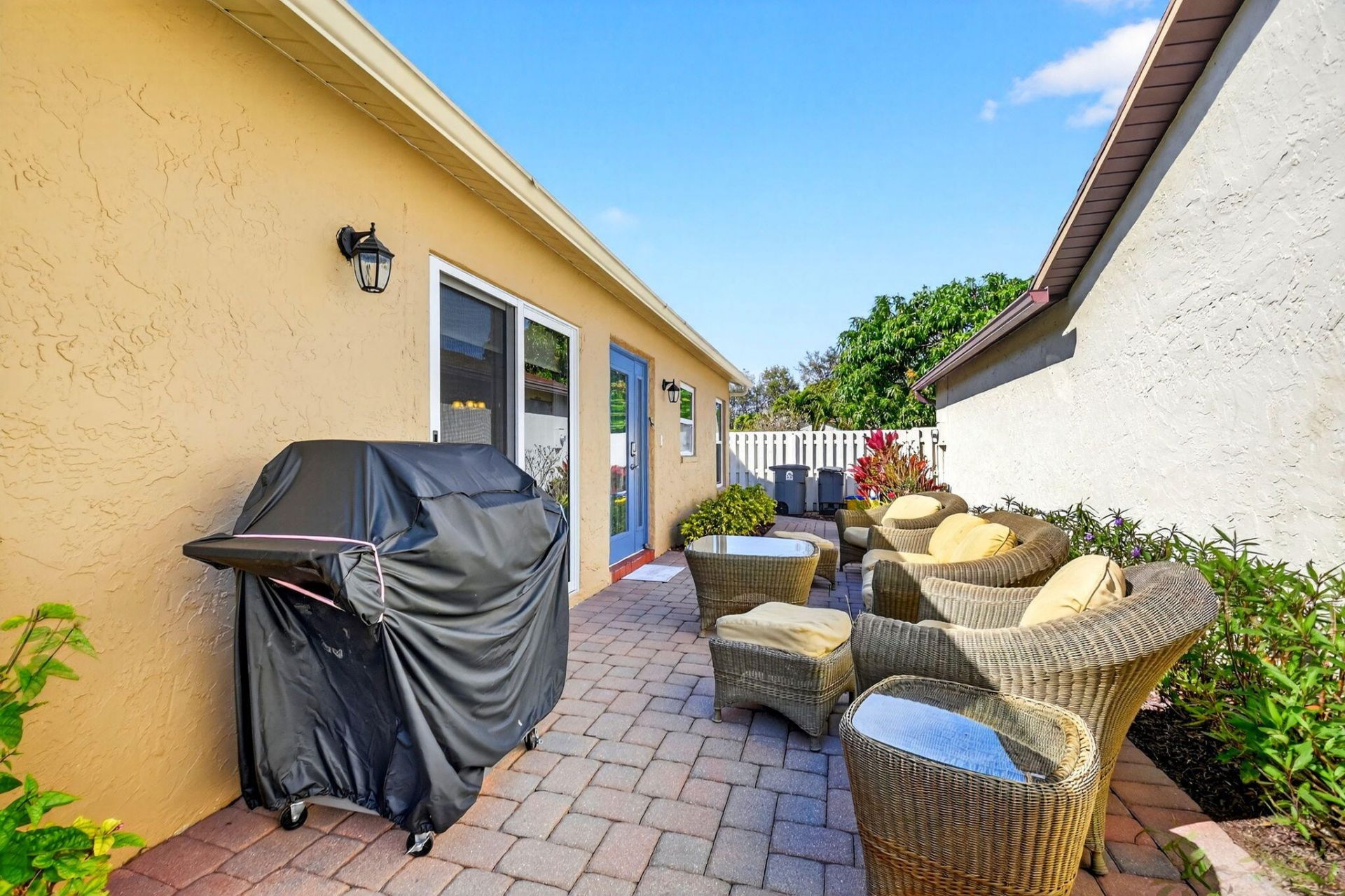 5198 Mirror Lakes Boulevard, Boynton Beach, FL 33472 Photo
