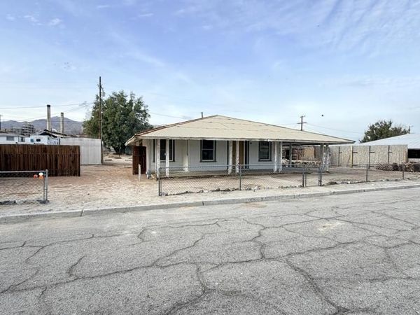 82962 Panamint Avenue, Trona, CA 93562