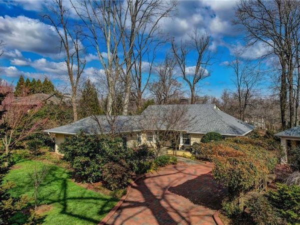 202 Kemp Road W, Greensboro, NC 27410