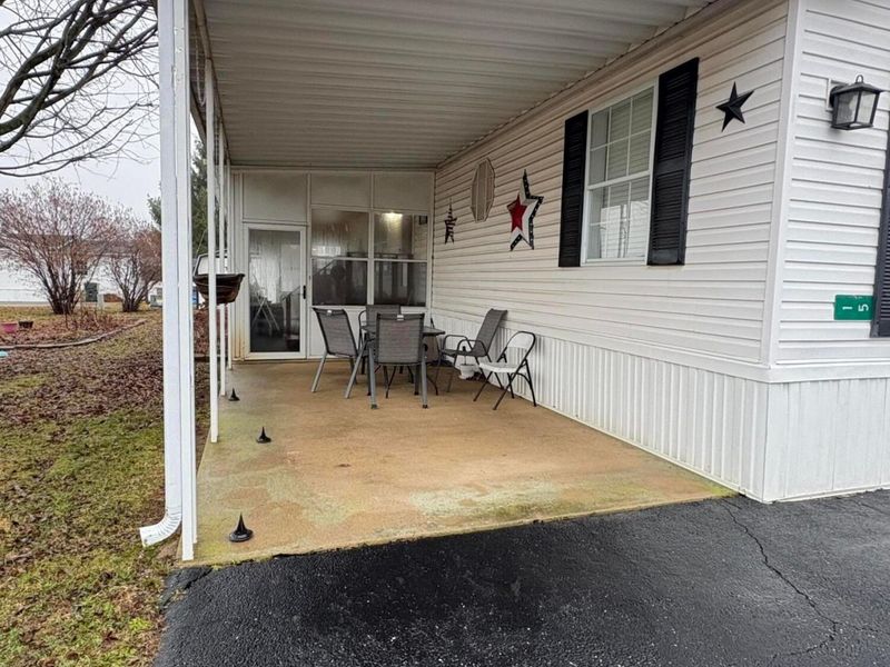 159 Cedar , Ashville, OH 43103 Photo 18