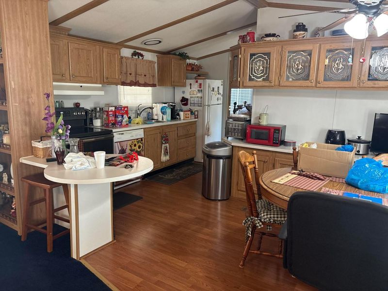 159 Cedar , Ashville, OH 43103 Photo 3