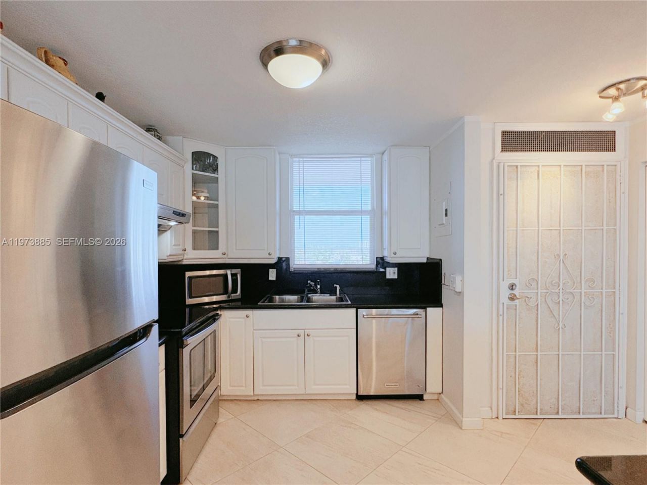 3100 NE 49th St, Unit 1010, Fort Lauderdale, FL 33308 Photo