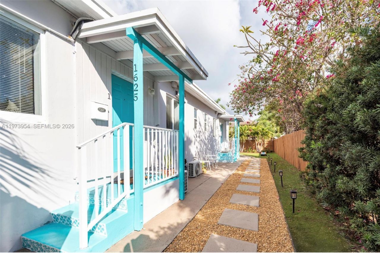 1625 Fletcher St, Unit 1, Hollywood, FL 33020 Photo