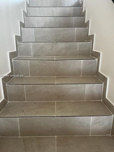 7735 W 29th Way, Unit 202, Hialeah, FL 33018 Photo