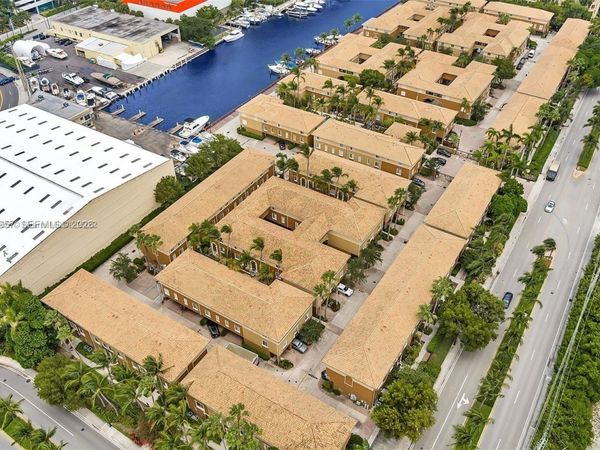 2965 NE 185th St, Unit 1513, Aventura, FL 33180