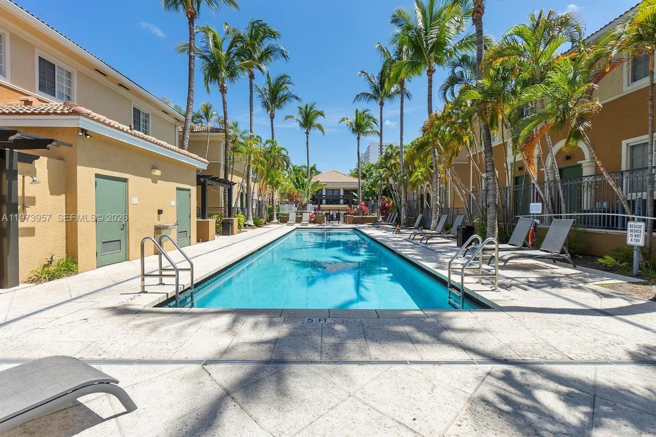 2965 NE 185th St, Unit 1513WATERF, Aventura, FL 33180 Photo