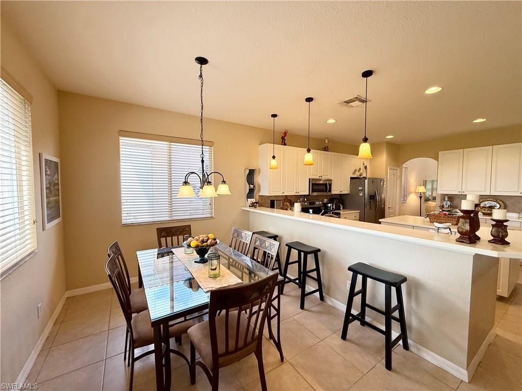 15470 Laguna Hills Dr, Fort Myers, FL 33908 Photo