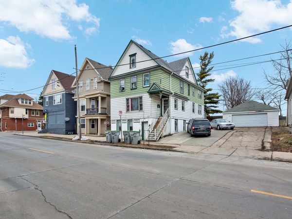 2510 S 6 STREET, Unit 2510A, Milwaukee, WI 53215