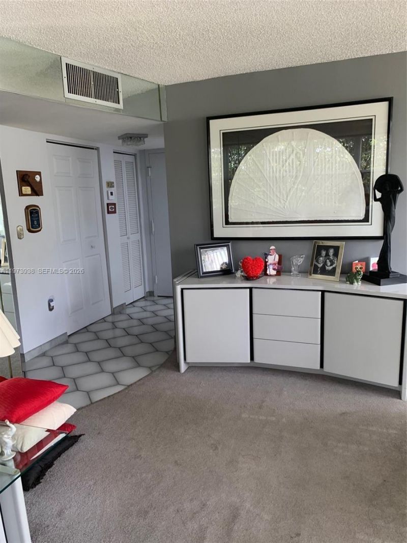 1400 Saint Charles, Unit 313, Pembroke Pines, FL 33026 Photo