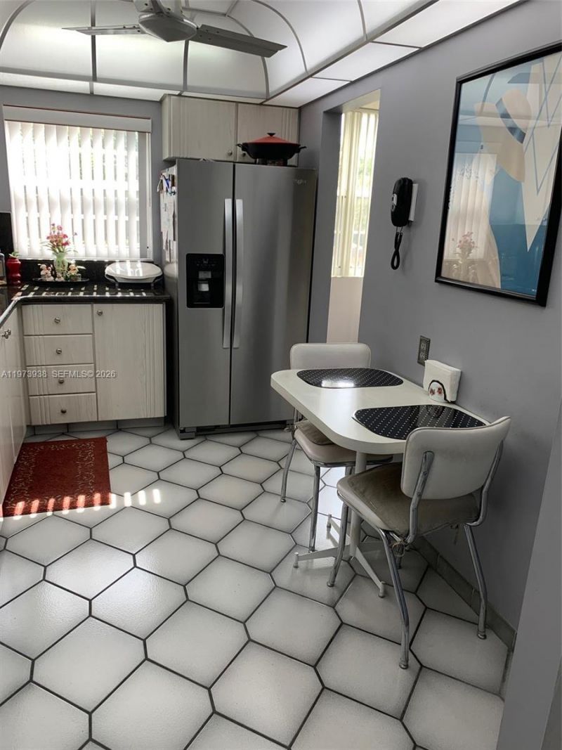 1400 Saint Charles, Unit 313, Pembroke Pines, FL 33026 Photo