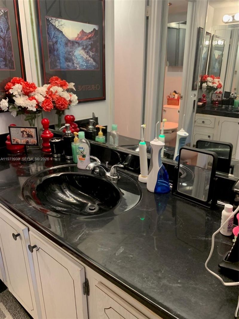 1400 Saint Charles, Unit 313, Pembroke Pines, FL 33026 Photo