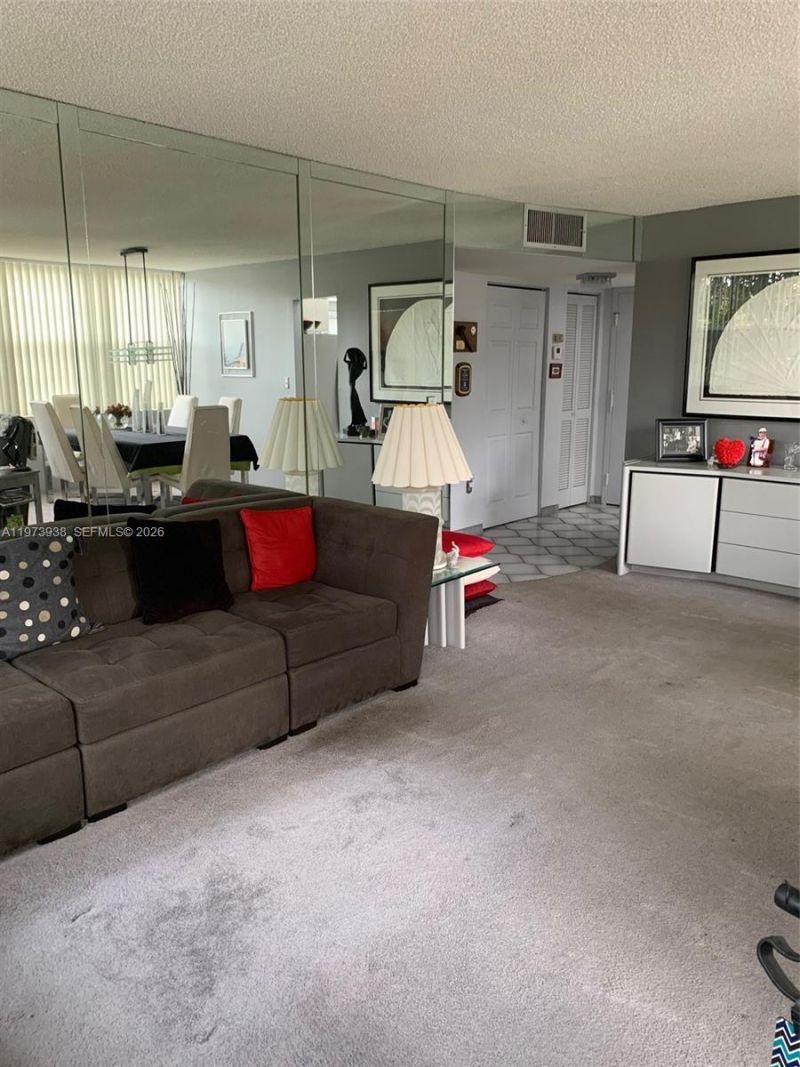 1400 Saint Charles, Unit 313, Pembroke Pines, FL 33026 Photo