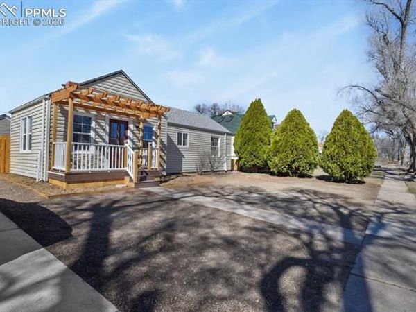 2415 2nd Avenue, Pueblo, CO 81003