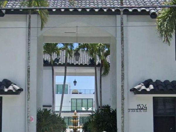 1524 SE 12TH STREET, Unit 6, FORT LAUDERDALE, FL 33316