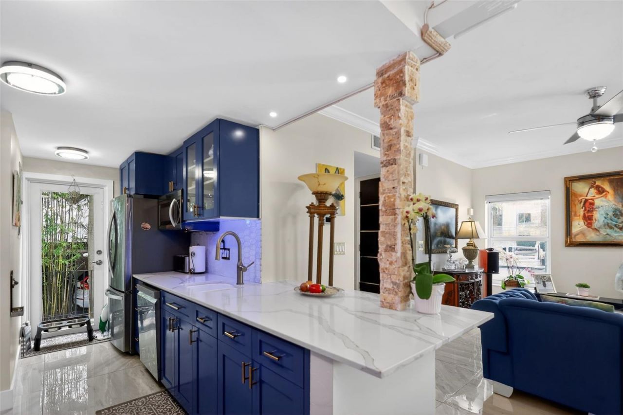 1524 SE 12th Street, Unit 6, Fort Lauderdale, FL 33316 Photo