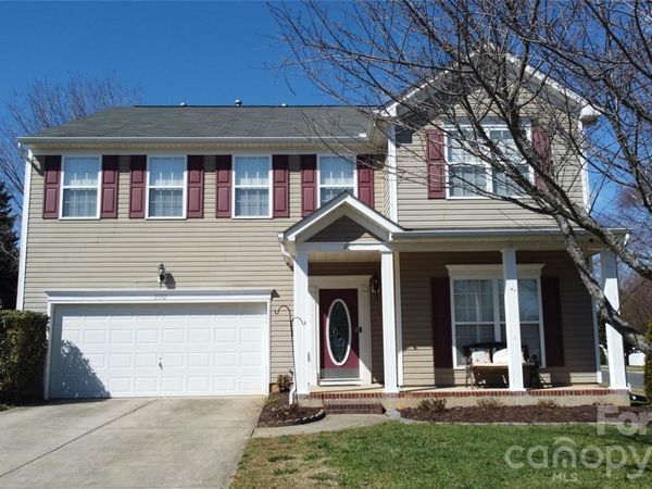 2102 Big Pine Drive, Matthews, NC 28105
