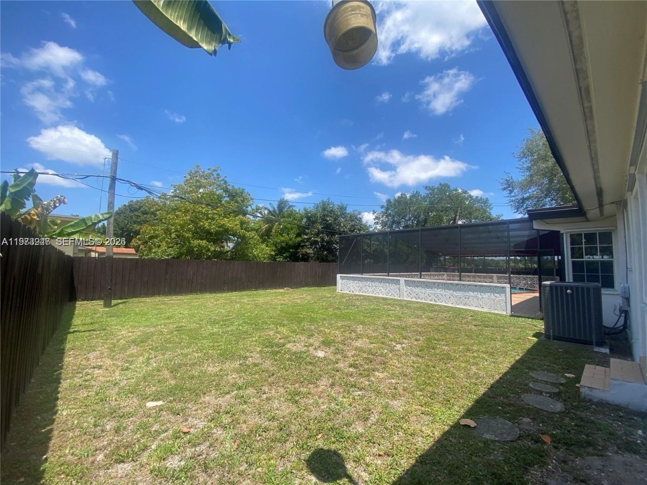 700 Curtiss Pkwy , Miami Springs, FL 33166 Photo