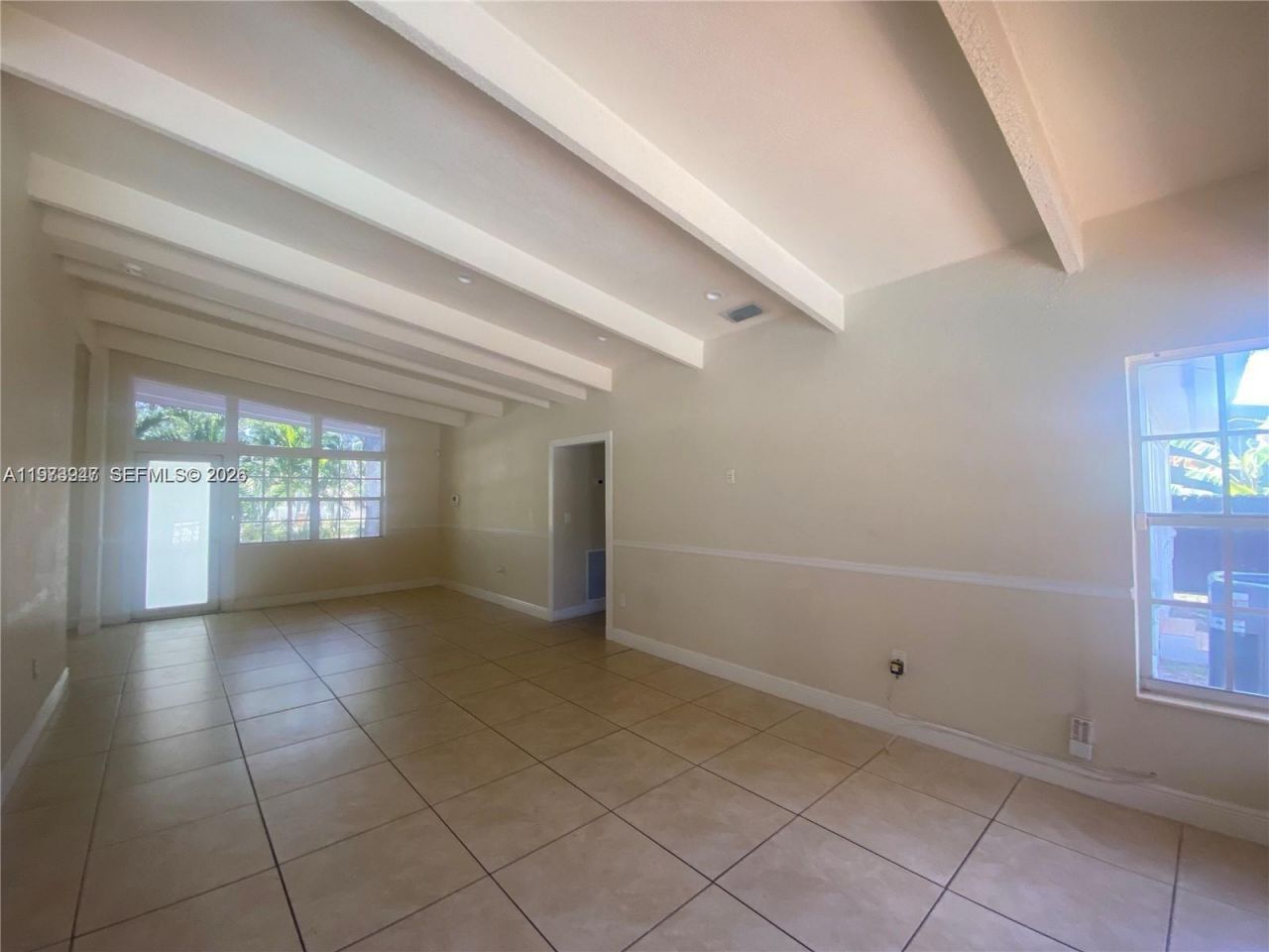 700 Curtiss Pkwy , Miami Springs, FL 33166 Photo