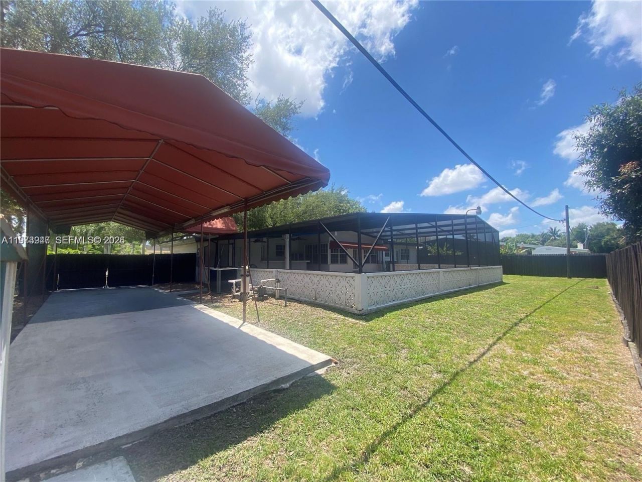 700 Curtiss Pkwy , Miami Springs, FL 33166 Photo
