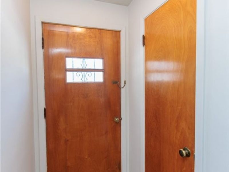 94 Southwick Drive, Bedford, OH 44146 Photo 13