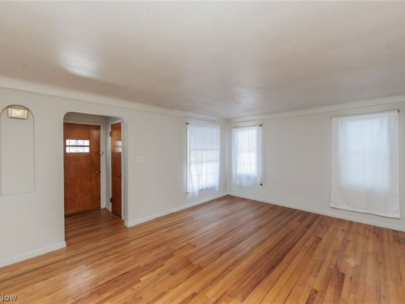 94 Southwick Drive, Bedford, OH 44146 Photo 14