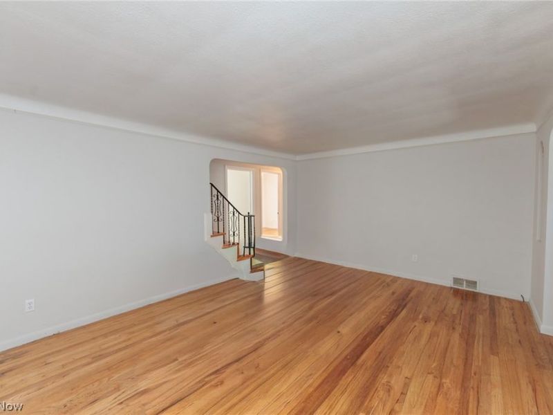 94 Southwick Drive, Bedford, OH 44146 Photo 16