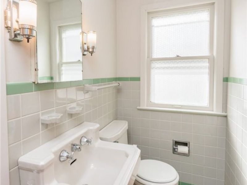 94 Southwick Drive, Bedford, OH 44146 Photo 18