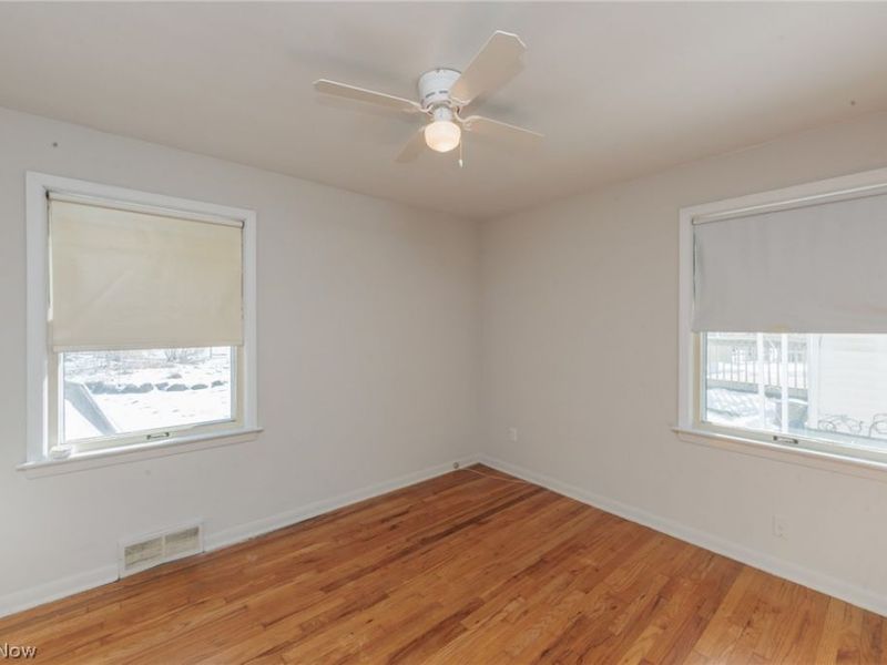 94 Southwick Drive, Bedford, OH 44146 Photo 20