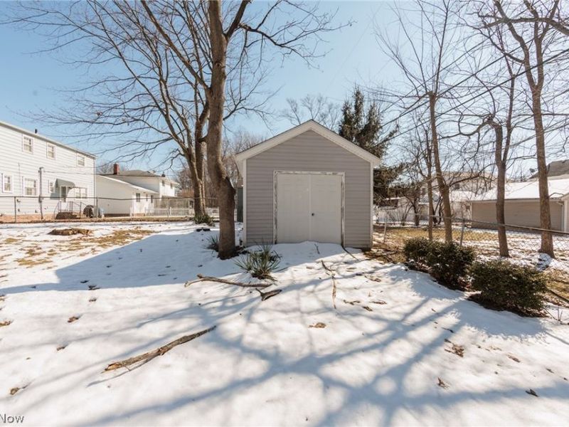 94 Southwick Drive, Bedford, OH 44146 Photo 47