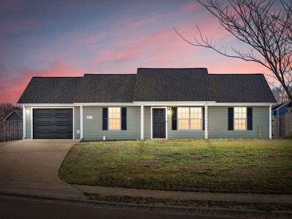 1071 Meshaw Trl, Clarksville, TN 37040