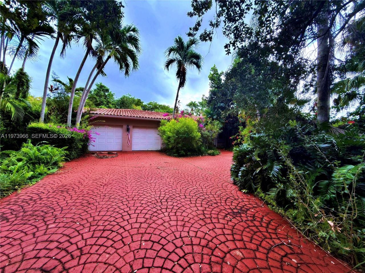 1915 Country Club Prado, Coral Gables, FL 33134 Photo