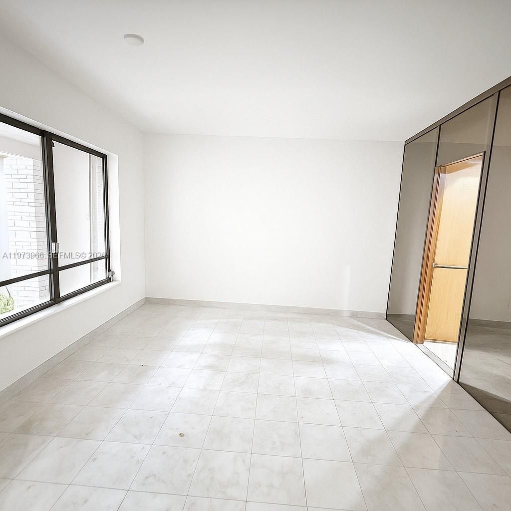 1915 Country Club Prado, Coral Gables, FL 33134 Photo