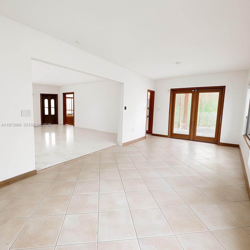 1915 Country Club Prado, Coral Gables, FL 33134 Photo