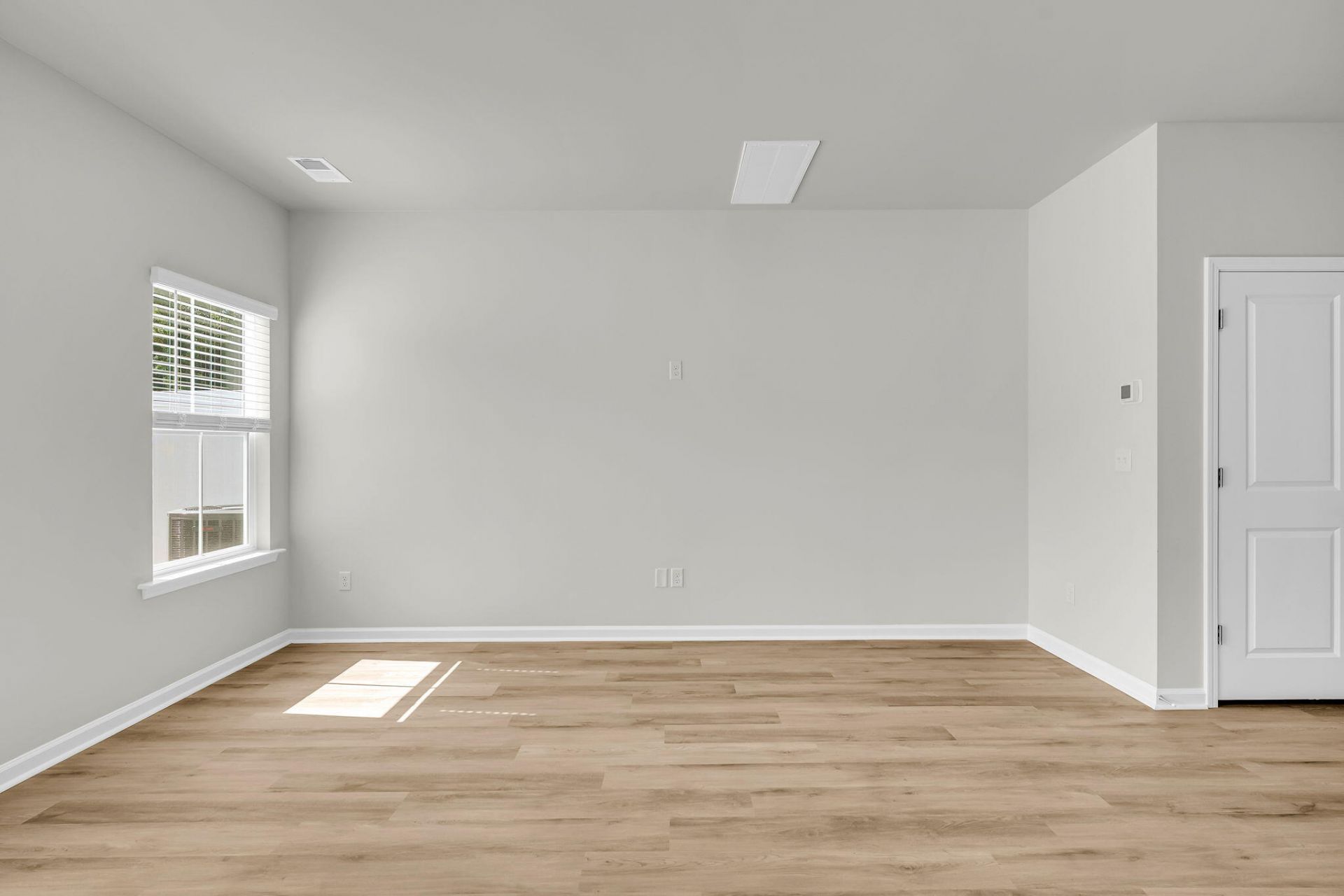221 Harding Lane Photo 14