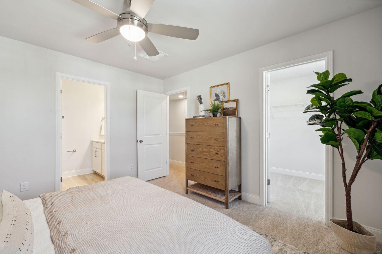 221 Harding Lane Photo 35