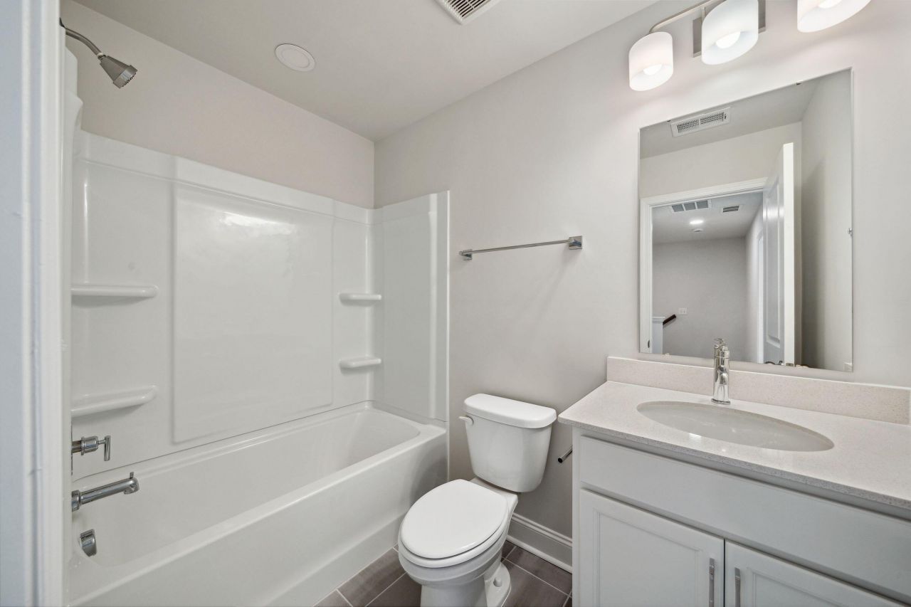 221 Harding Lane Photo 41