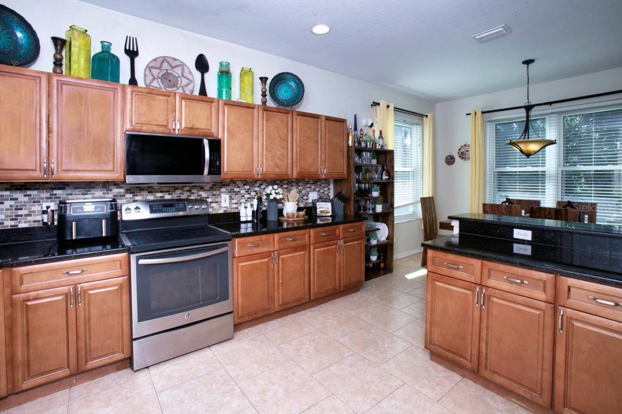 208 36th Street Ne, Bradenton, FL 34208 Photo