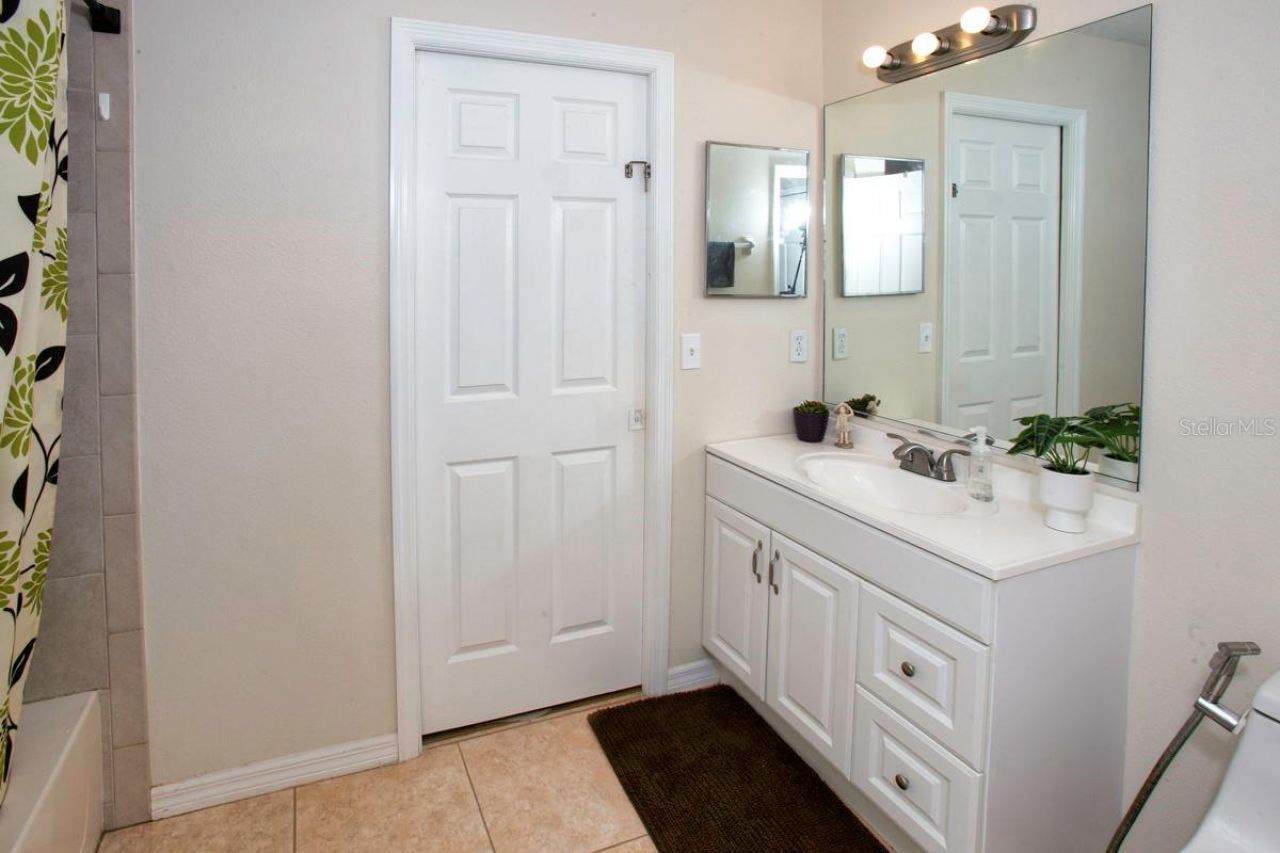 208 36th Street Ne, Bradenton, FL 34208 Photo