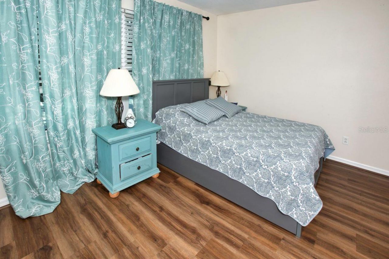 208 36th Street Ne, Bradenton, FL 34208 Photo