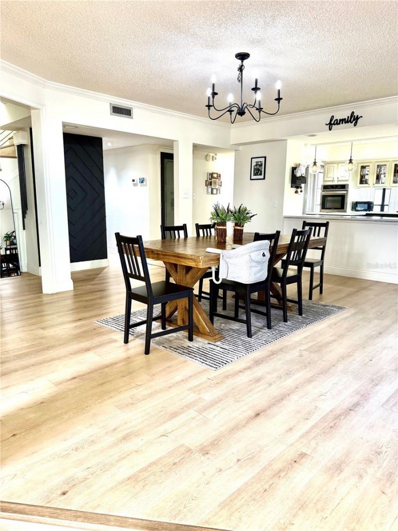 6037 Cricket Drive , Lakeland, FL 33813 Photo