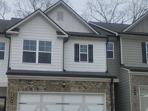 5637 Overview Drive, Flowery Branch, GA 30542