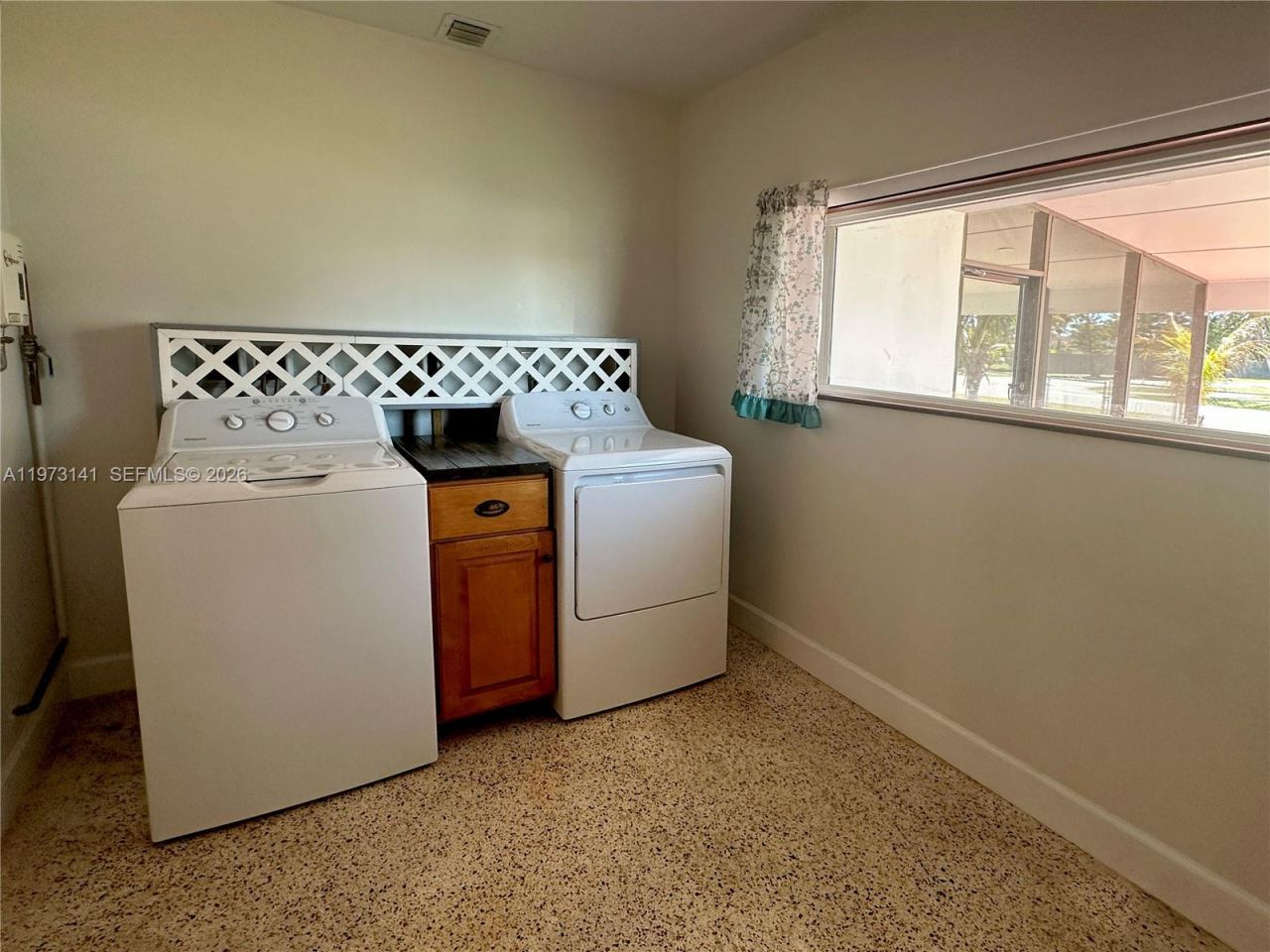 12401 SW 191st Ter, Miami, FL 33177 Photo