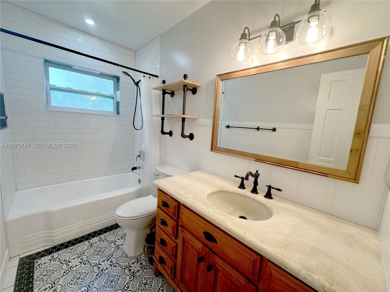 12401 SW 191st Ter, Miami, FL 33177 Photo