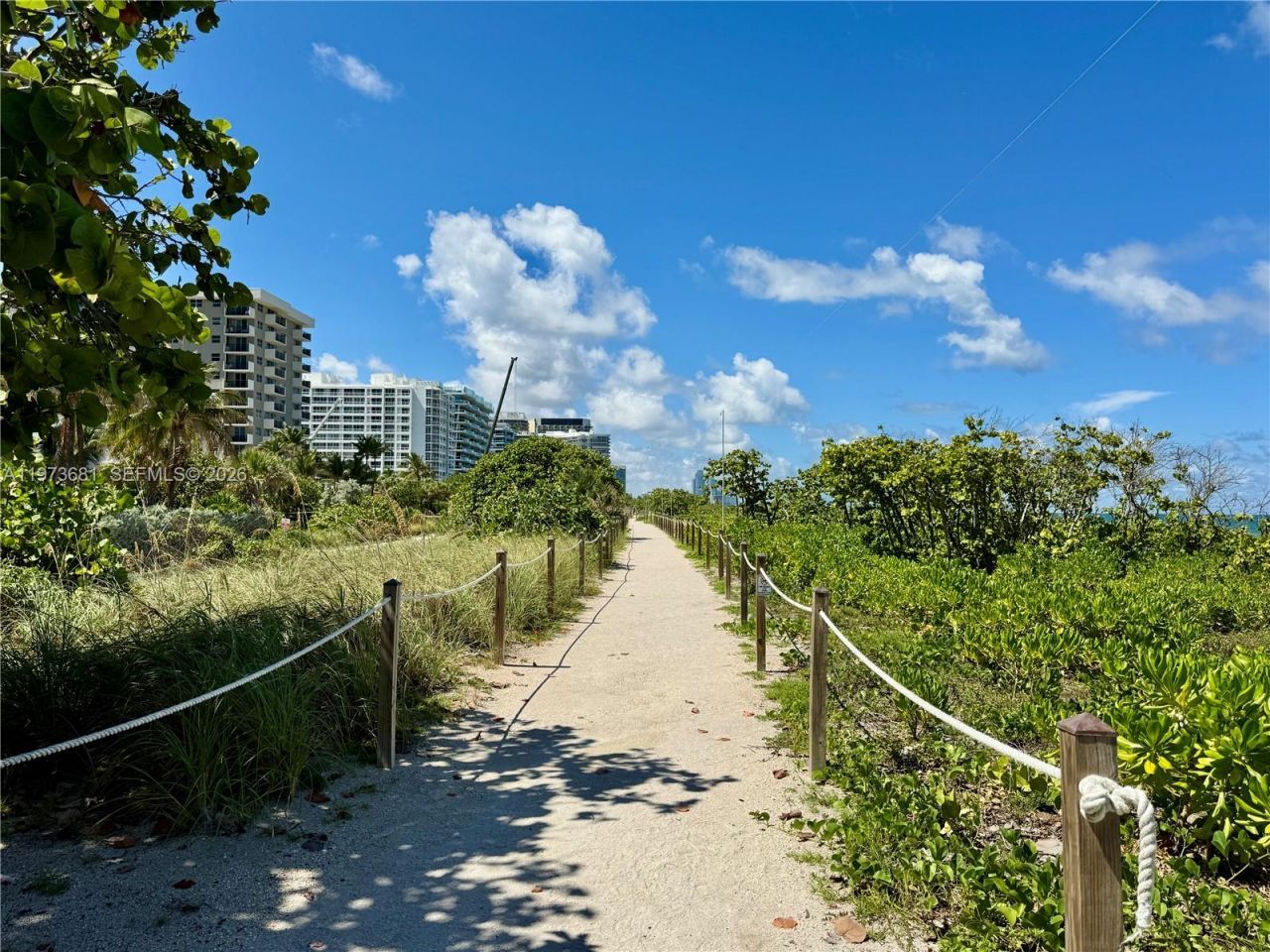 9225 Collins Ave, Unit 1010, Surfside, FL 33154 Photo