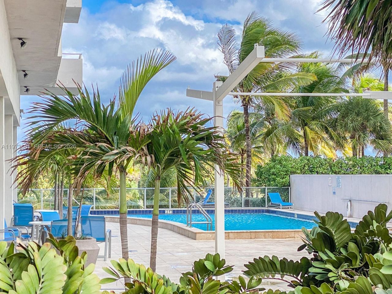 9225 Collins Ave, Unit 1010, Surfside, FL 33154 Photo